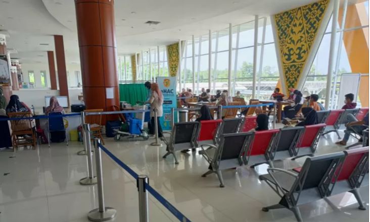 Bandara SSK II Pekanbaru Sediakan Vaksin Bagi Penumpang